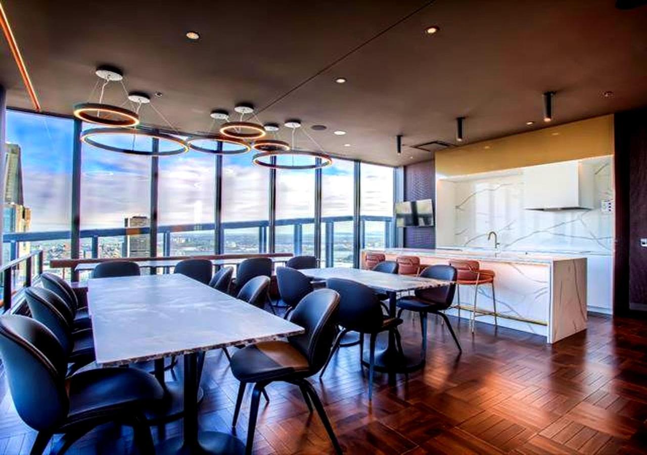 Spectacular Skyline Views - Downtown Montreal - Luxury Condo & Penthouse Exterior foto
