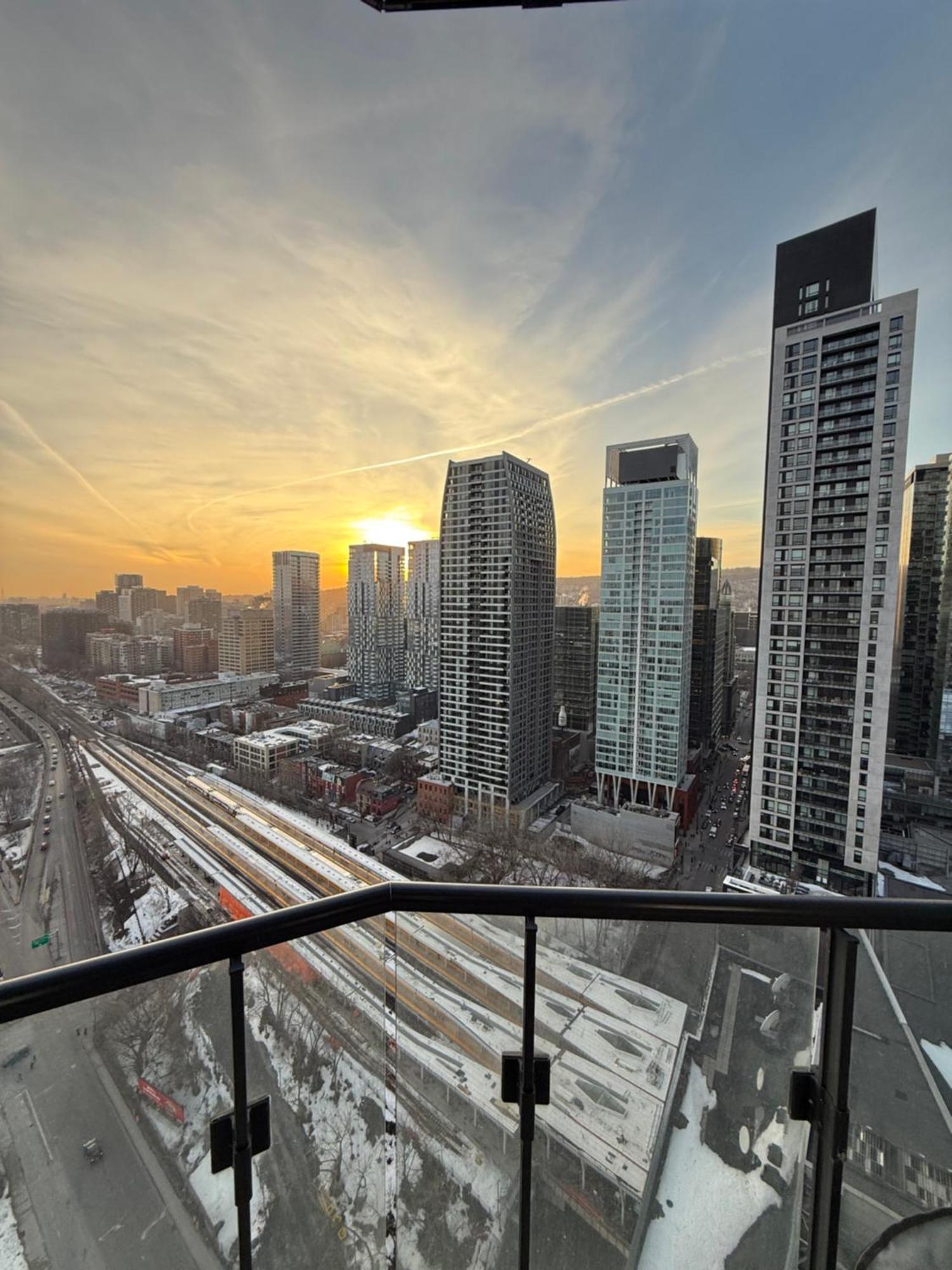 Spectacular Skyline Views - Downtown Montreal - Luxury Condo & Penthouse Zimmer foto